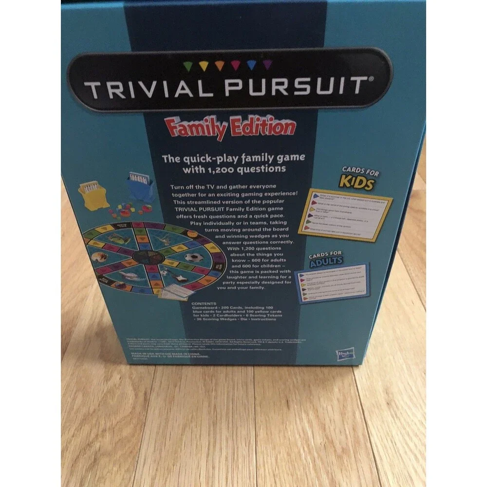 Trivial‎ Pursuit Family Edition New Open Box by Hasbro - COMPLETE- Never Played